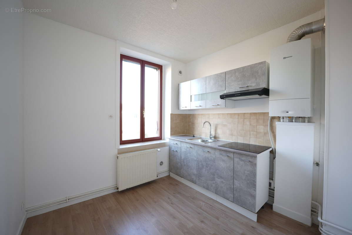 Appartement à CHARLEVILLE-MEZIERES