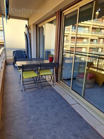 Appartement à HYERES