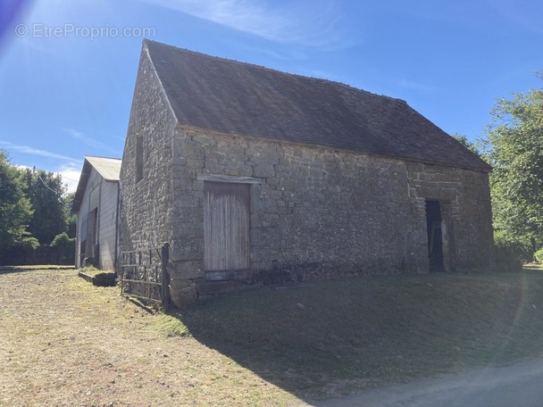 Maison à MAGNY-LE-DESERT