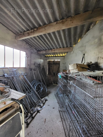 Appartement à SAINT-PRIEST-LES-FOUGERES