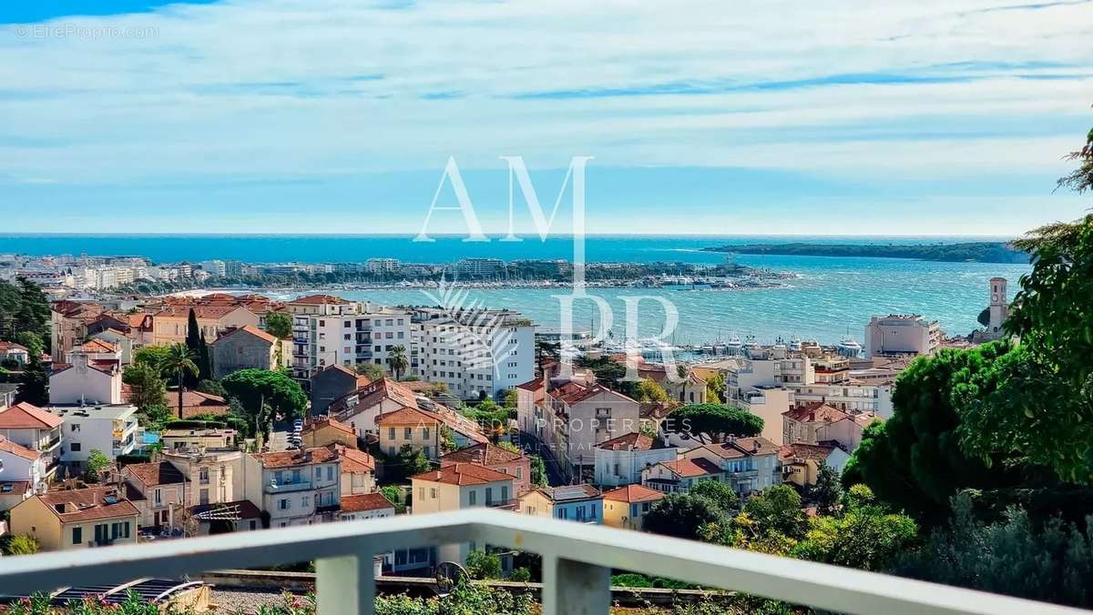 Maison à CANNES