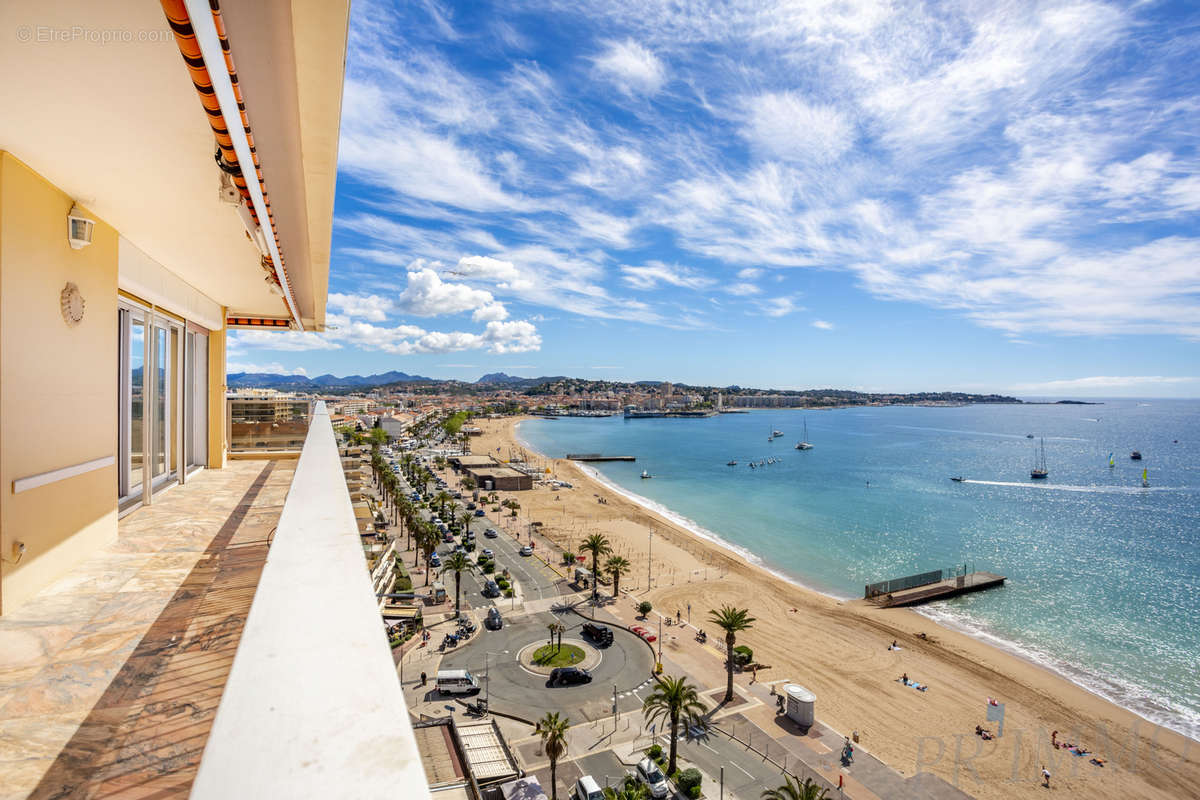 Appartement à FREJUS