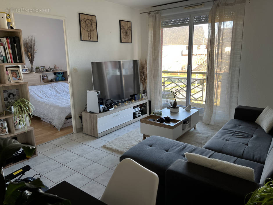 Appartement à LA RIVIERE-SAINT-SAUVEUR