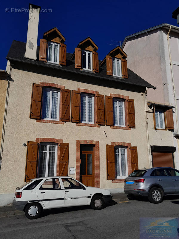 Maison à LOURDES