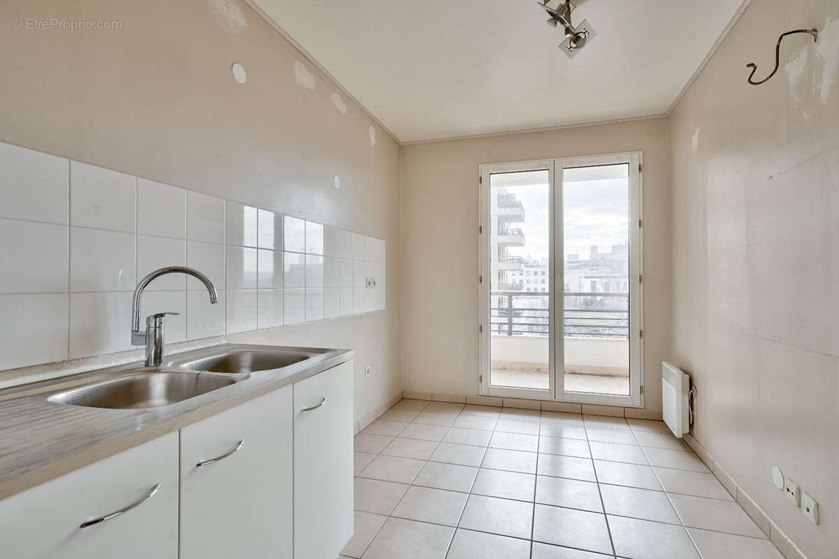 Appartement à COLOMBES