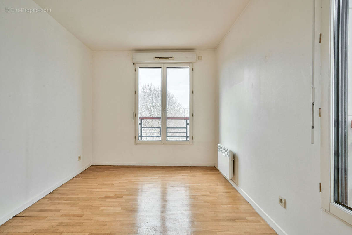 Appartement à COLOMBES