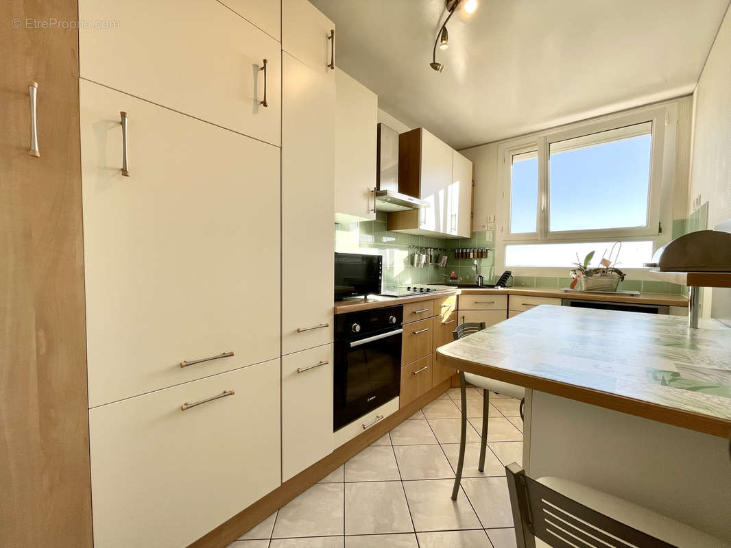 Appartement à HEROUVILLE-SAINT-CLAIR