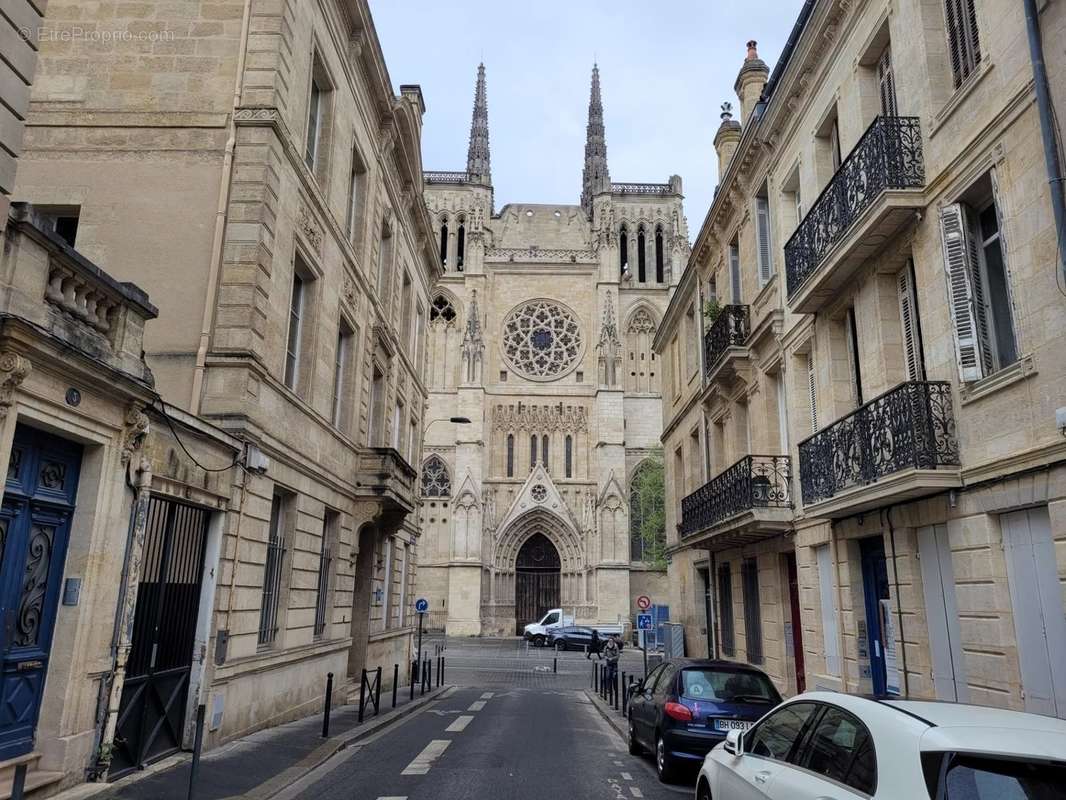 Appartement à BORDEAUX