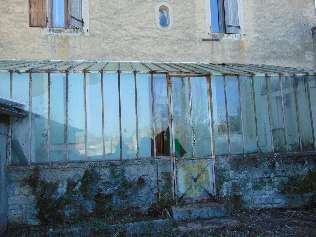 Maison à RUFFEC