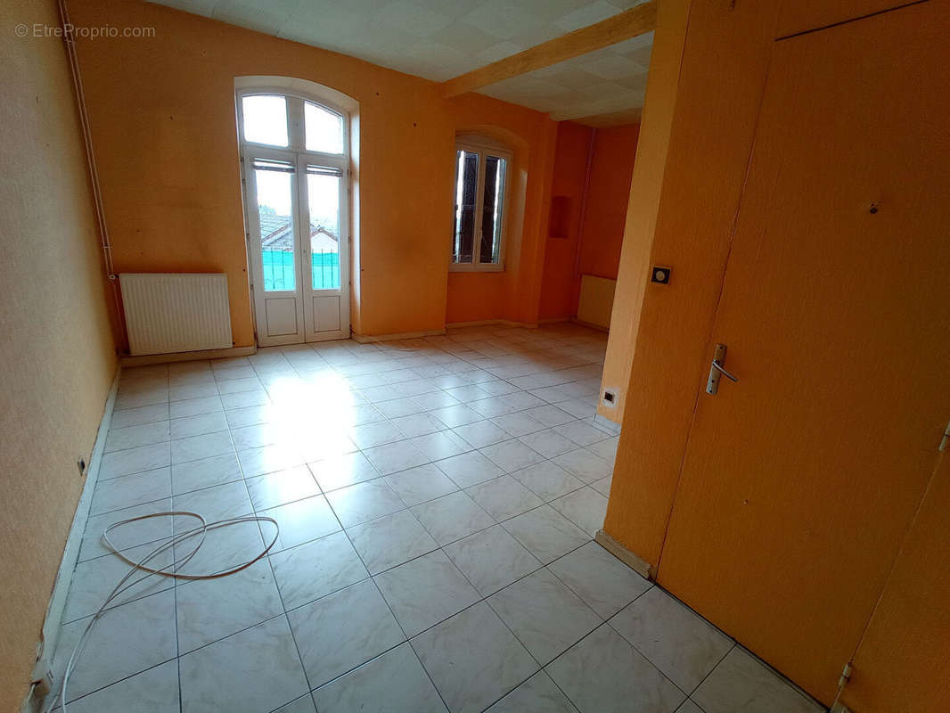 Appartement à DESERTINES