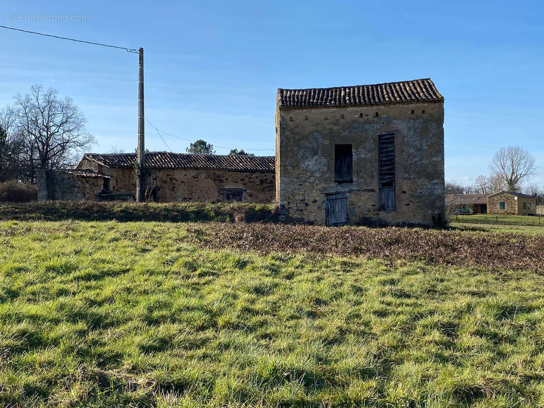 Maison à BIRON