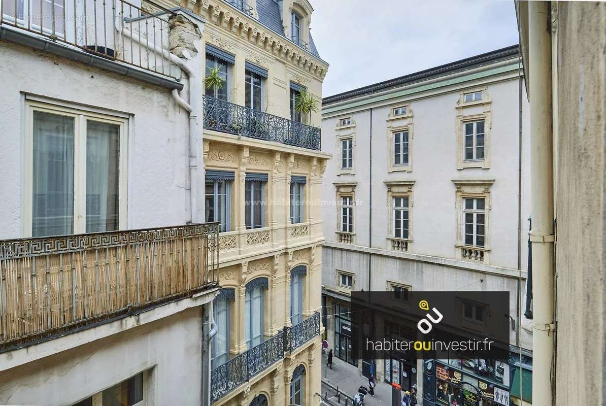 Appartement à LYON-1E