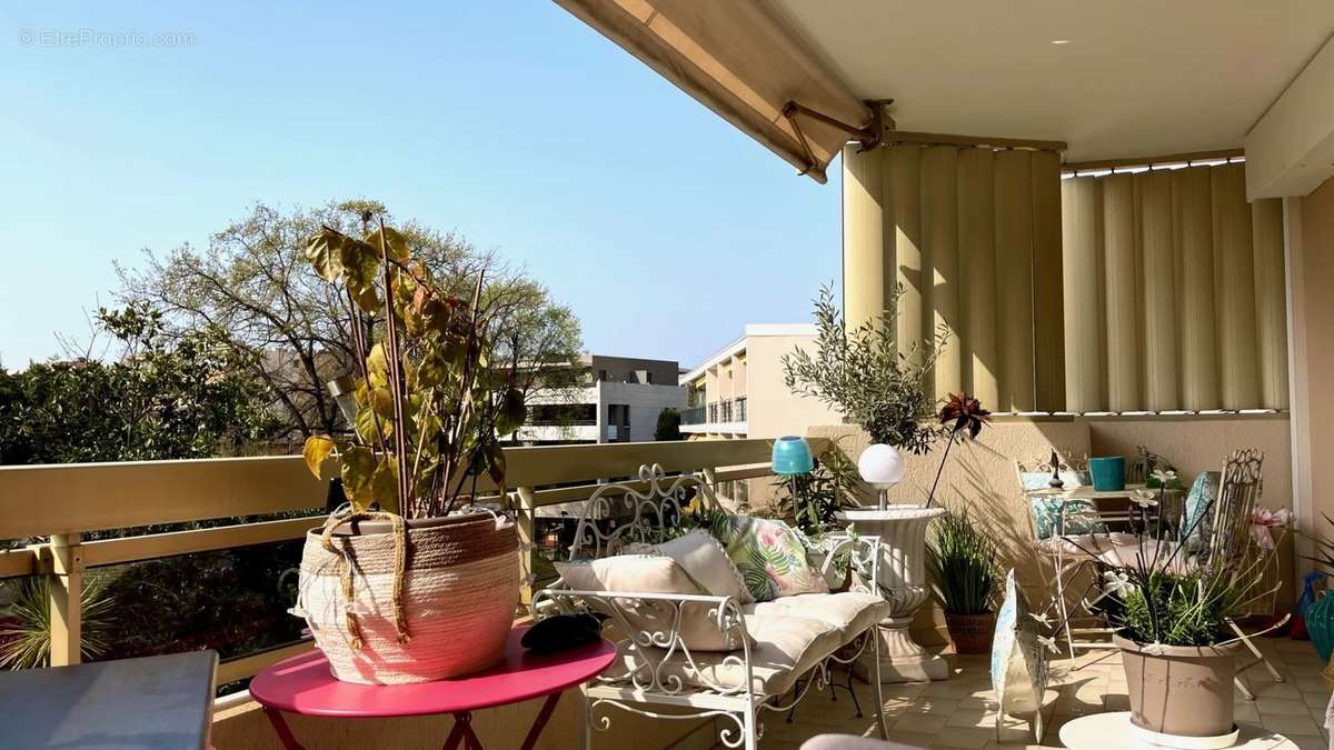 Appartement à CANNES