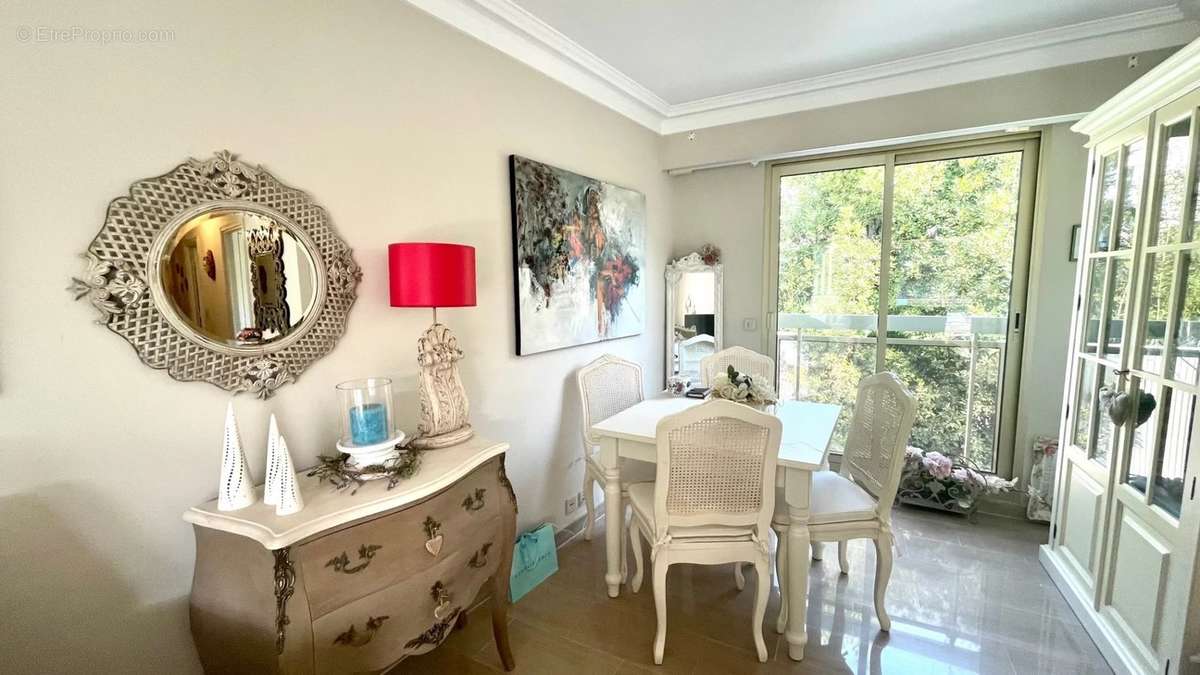 Appartement à CANNES