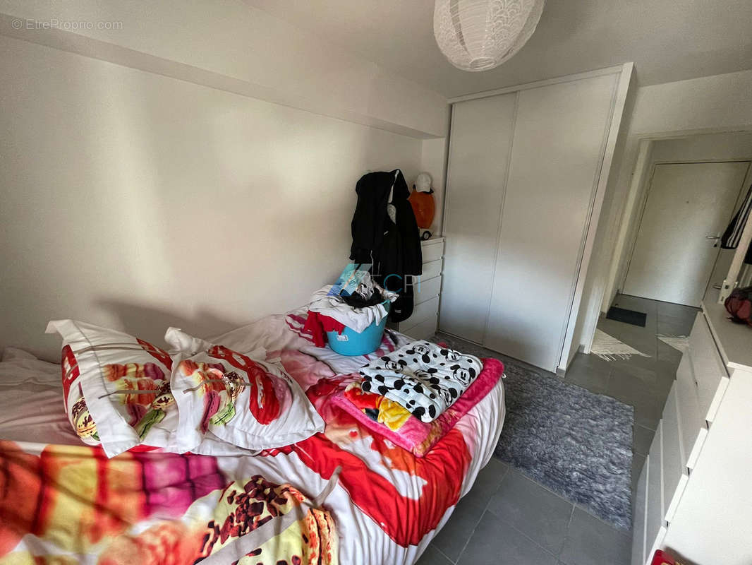 Appartement à AMBES