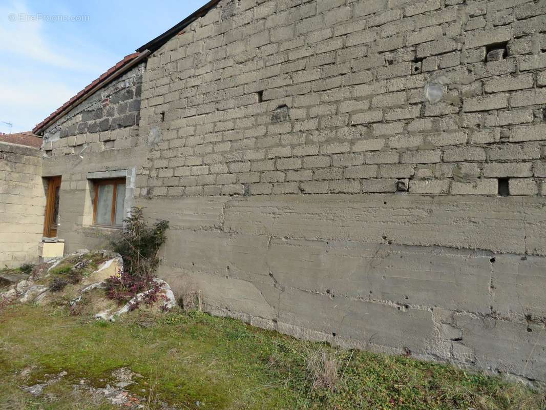 Maison à PUY-GUILLAUME