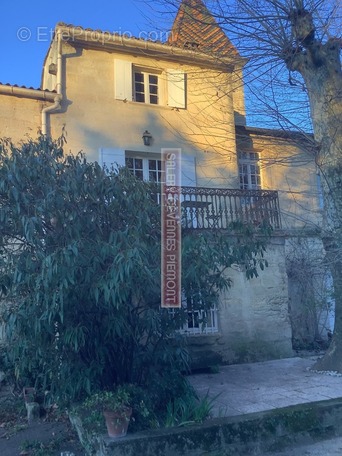 Maison à UZES