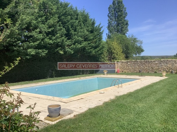 Maison à UZES