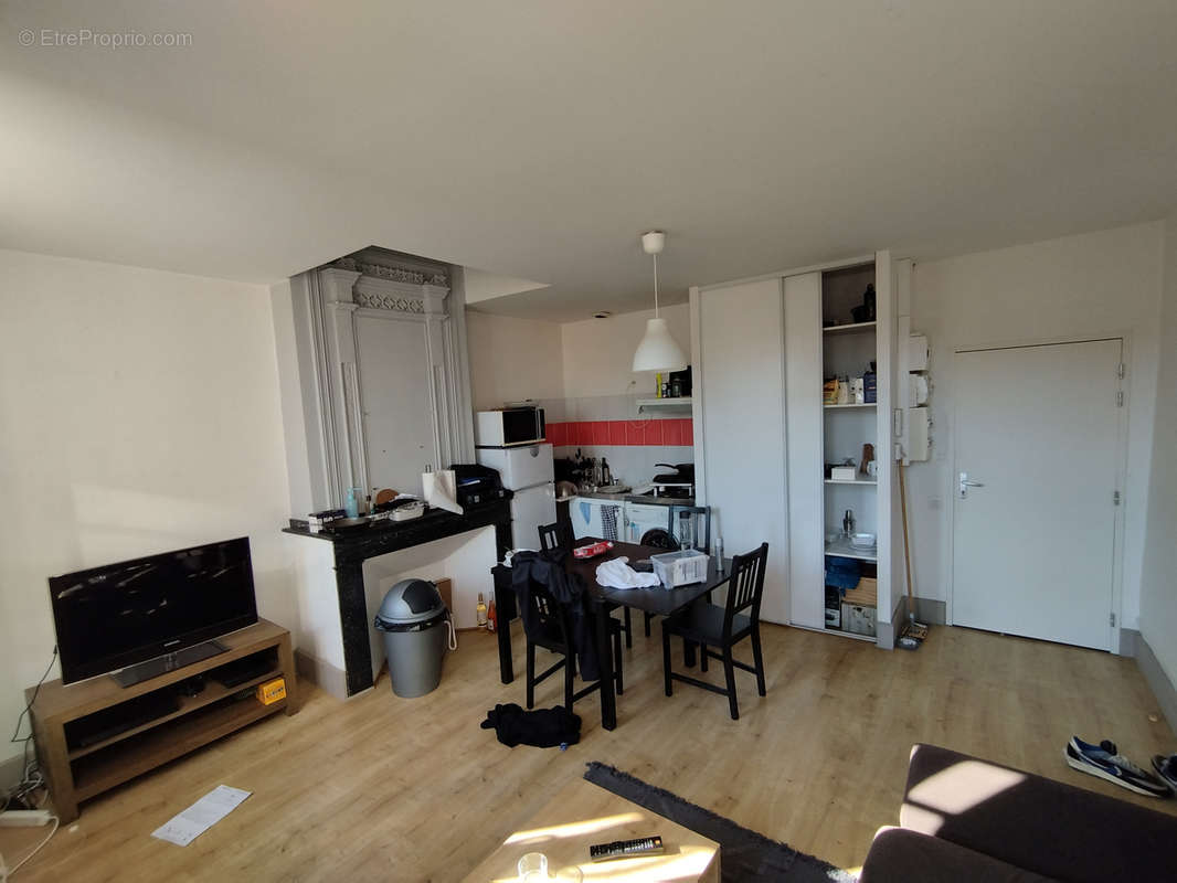 Appartement à SAINT-SULPICE-SUR-LEZE