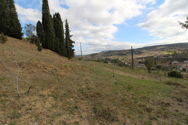 Terrain à LIMOUX