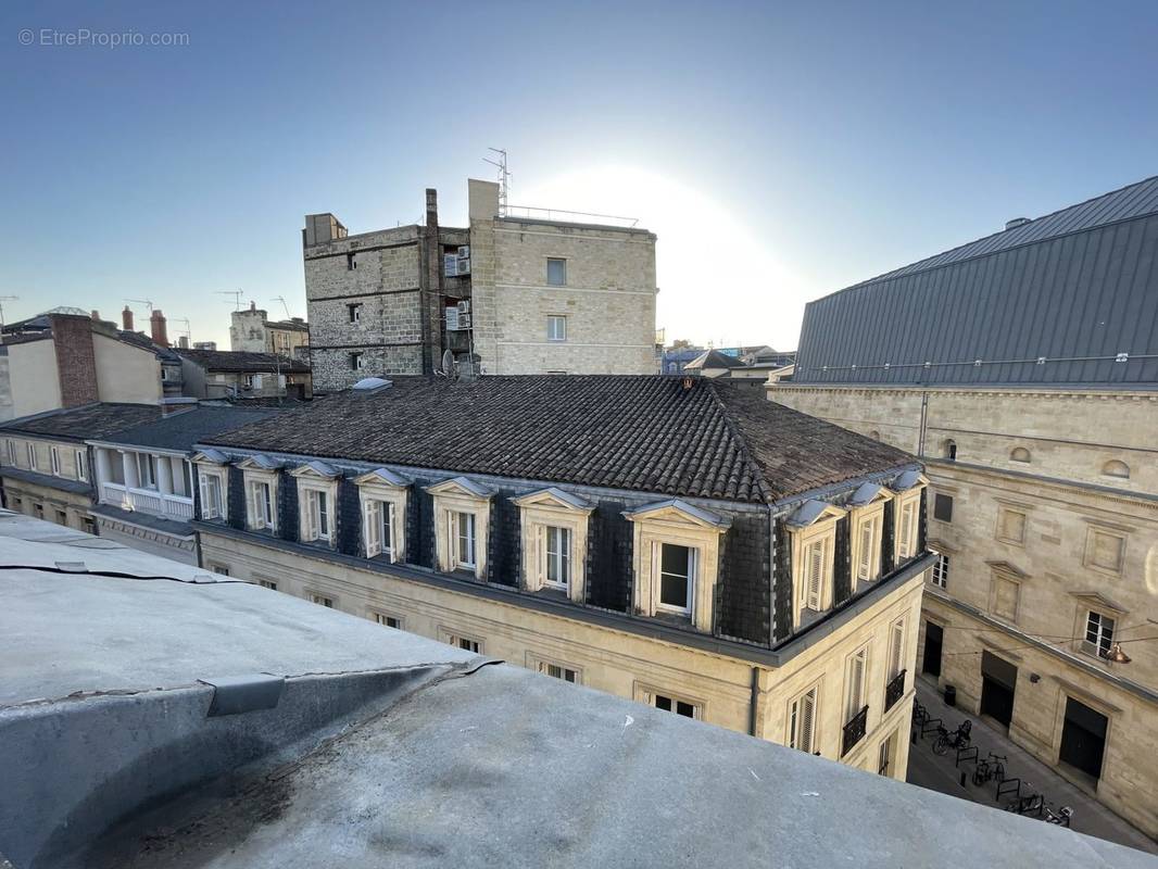 Appartement à BORDEAUX