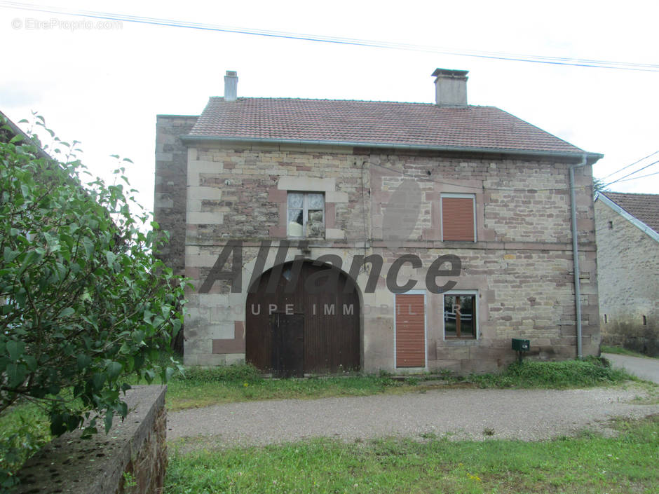 Maison à FROIDECONCHE