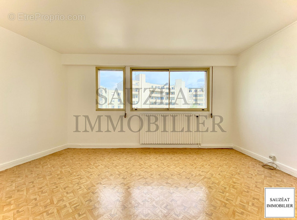 Appartement à MONTROUGE