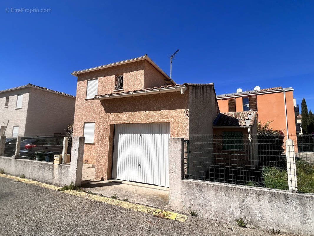 Maison à NIMES