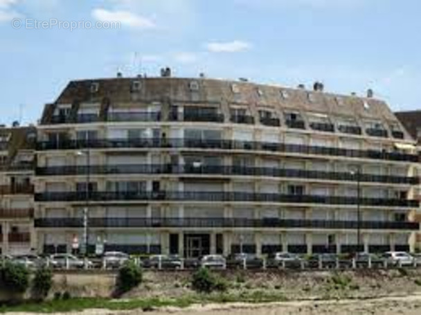 Appartement à TROUVILLE-SUR-MER