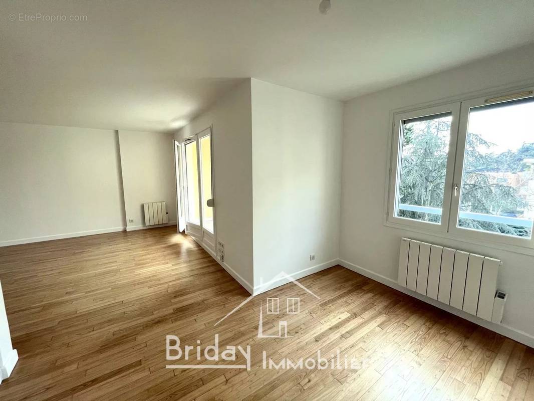 Appartement à LYON-5E