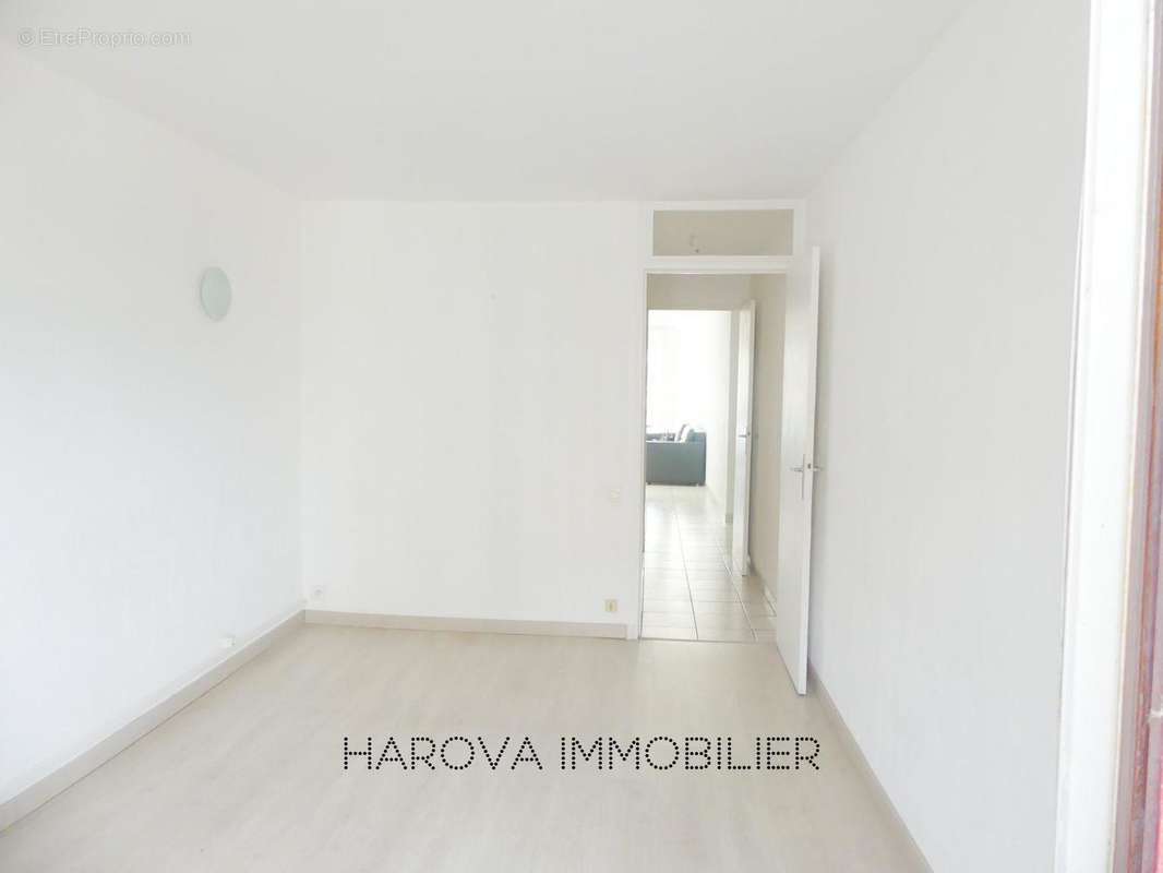 Appartement à MARSEILLE-10E