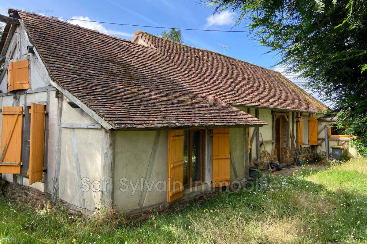 Maison à LACHAPELLE-AUX-POTS