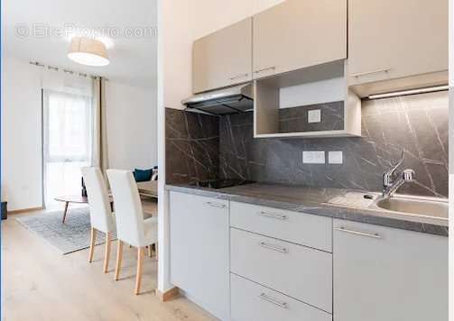 Appartement à LYON-8E