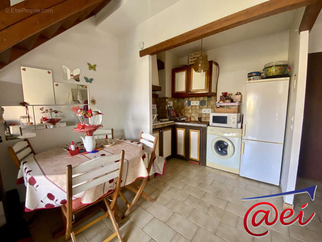 Appartement à SIX-FOURS-LES-PLAGES