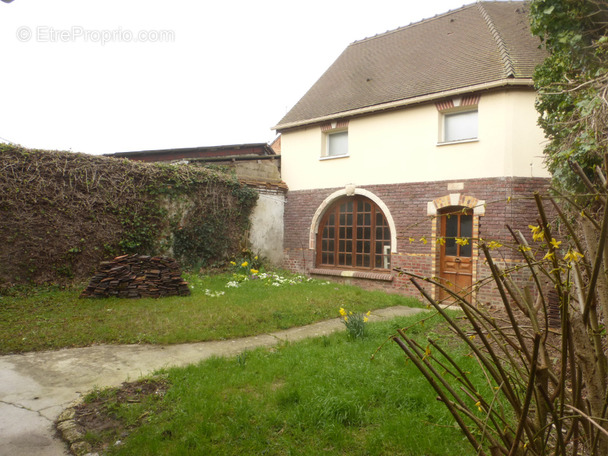 Maison à BEAUVAIS