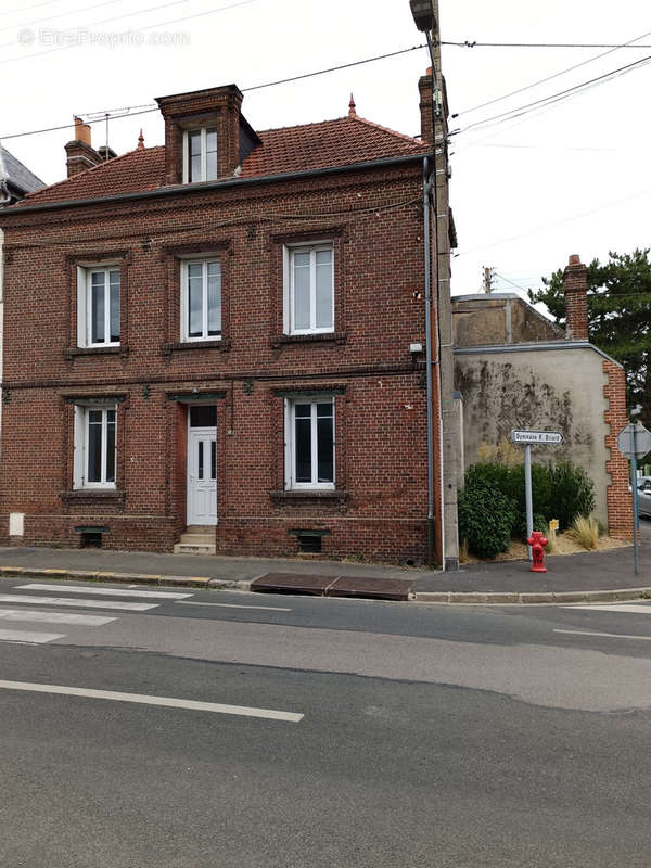 Maison à BEAUVAIS