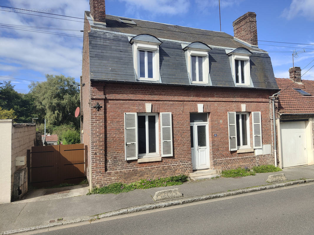 Maison à CLERMONT