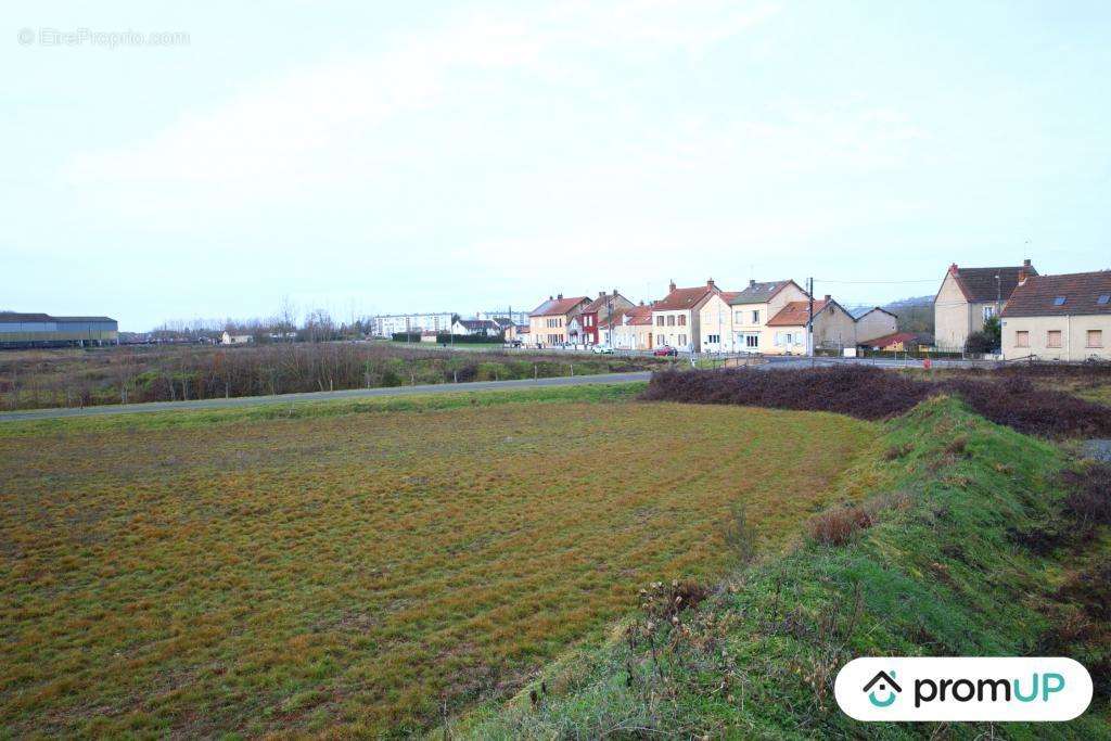 Terrain à DIGOIN