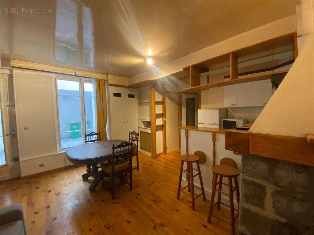 Appartement à PARIS-12E