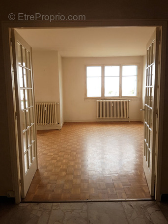 Appartement à BOURGOIN-JALLIEU