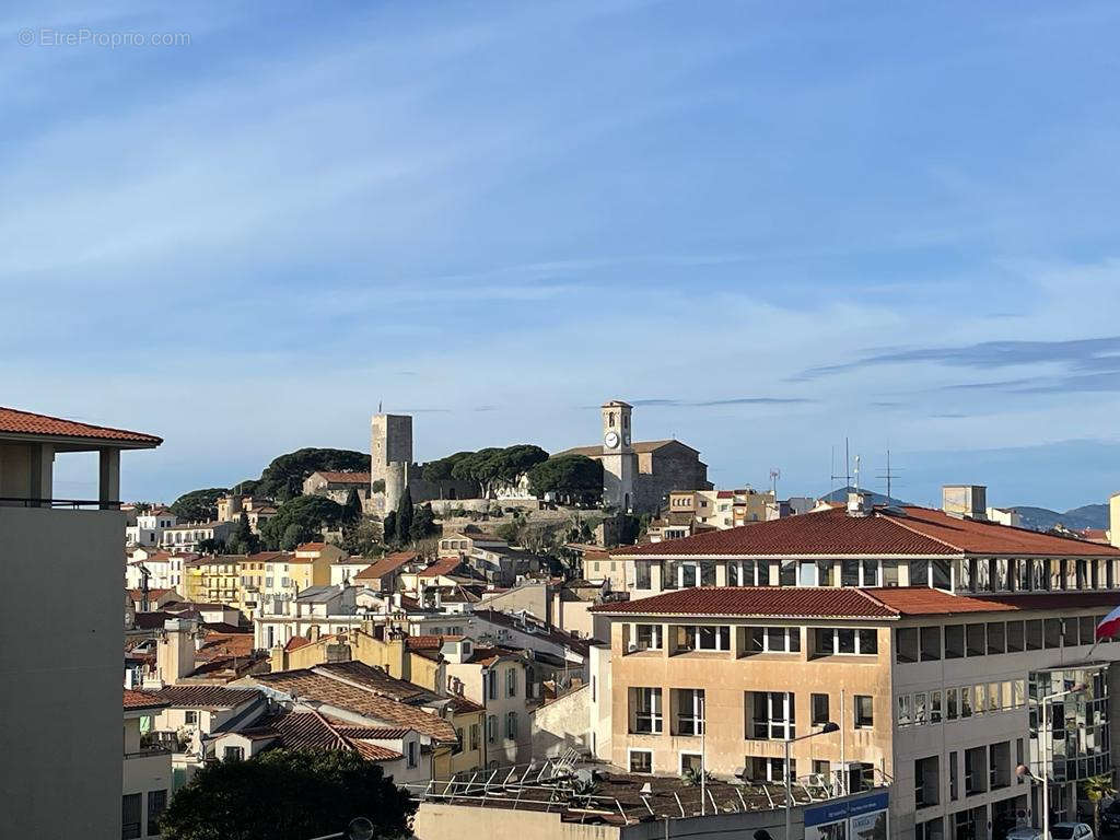 Commerce à CANNES