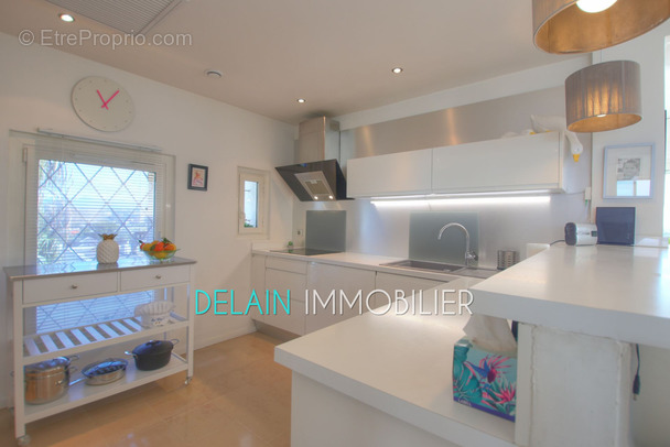 Appartement à VILLENEUVE-LOUBET