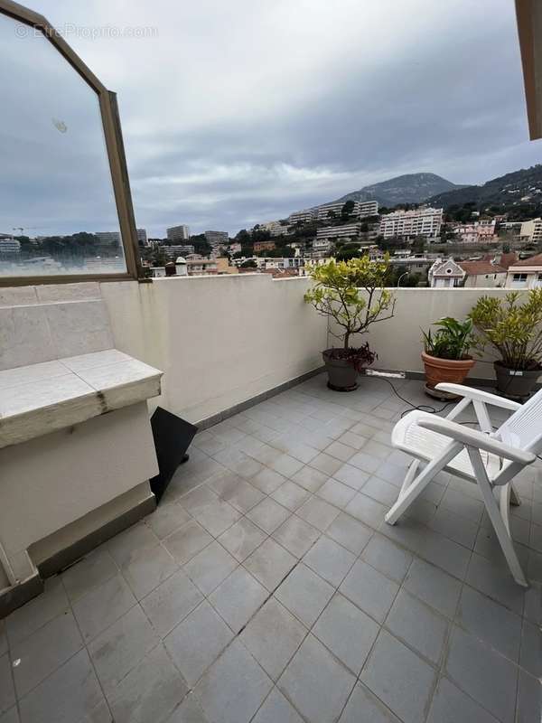 Appartement à ROQUEBRUNE-CAP-MARTIN