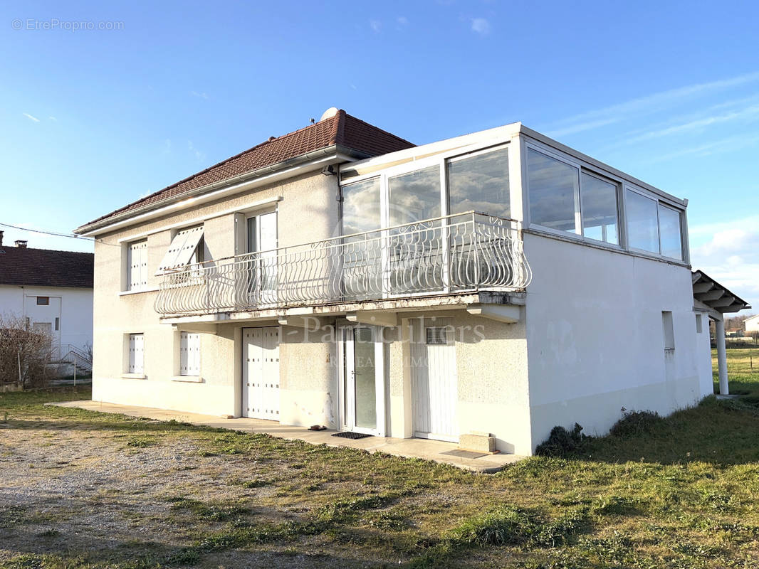 Maison à SAINT-SORLIN-EN-VALLOIRE