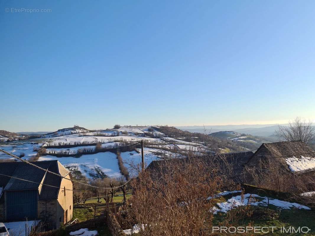 Maison à PRADES-D&#039;AUBRAC