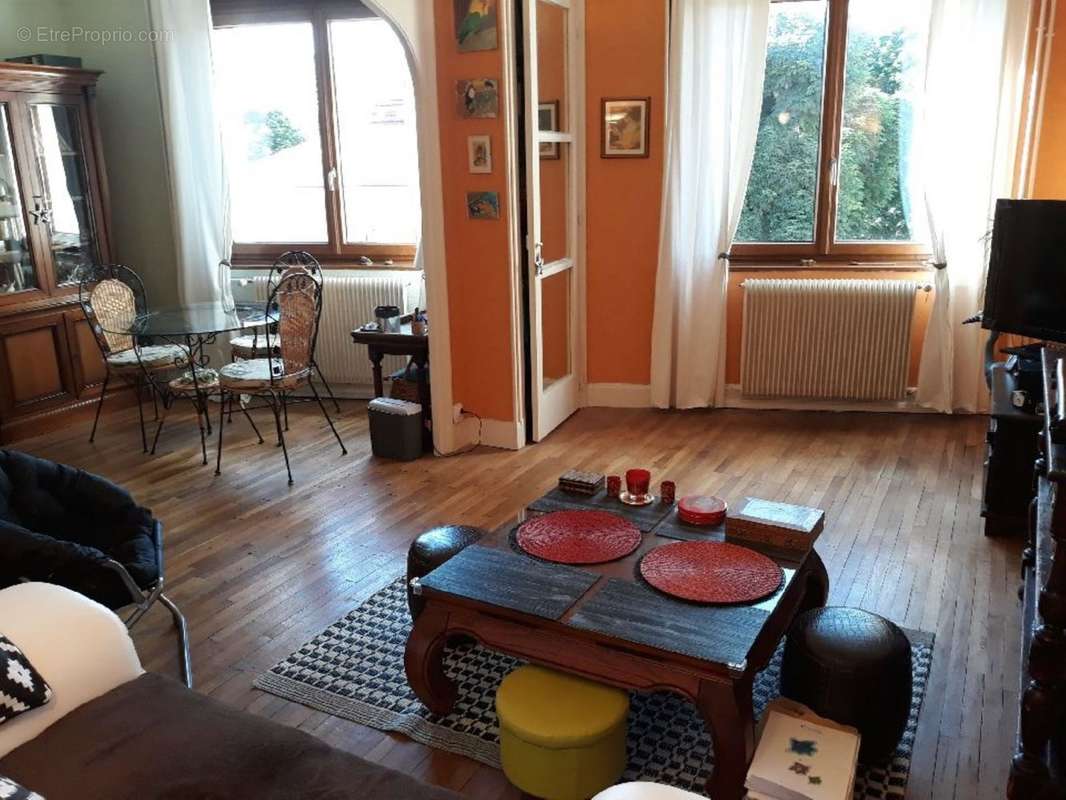 Appartement à VICHY