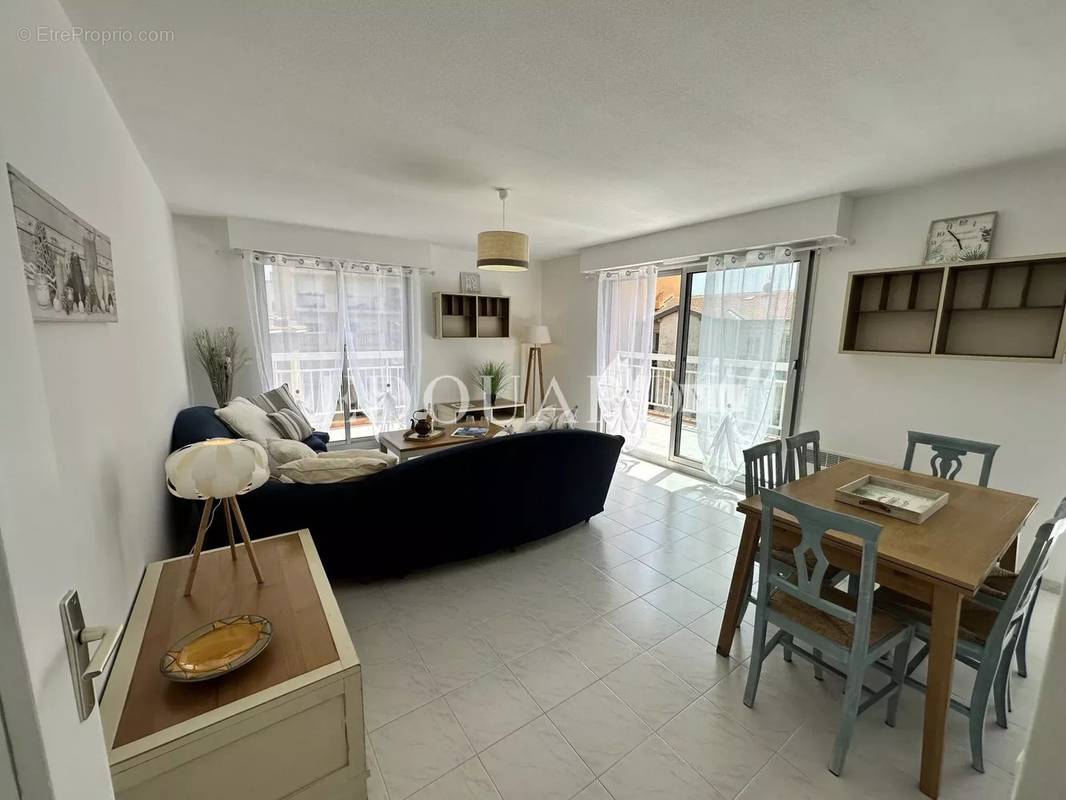 Appartement à MENTON