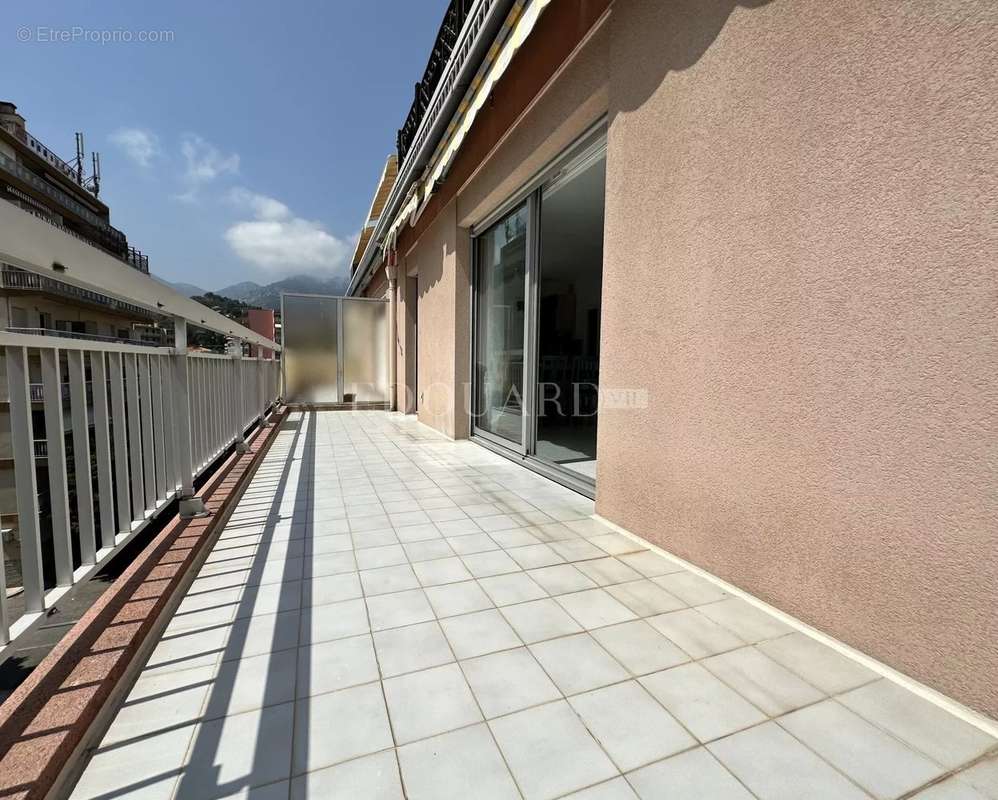 Appartement à MENTON