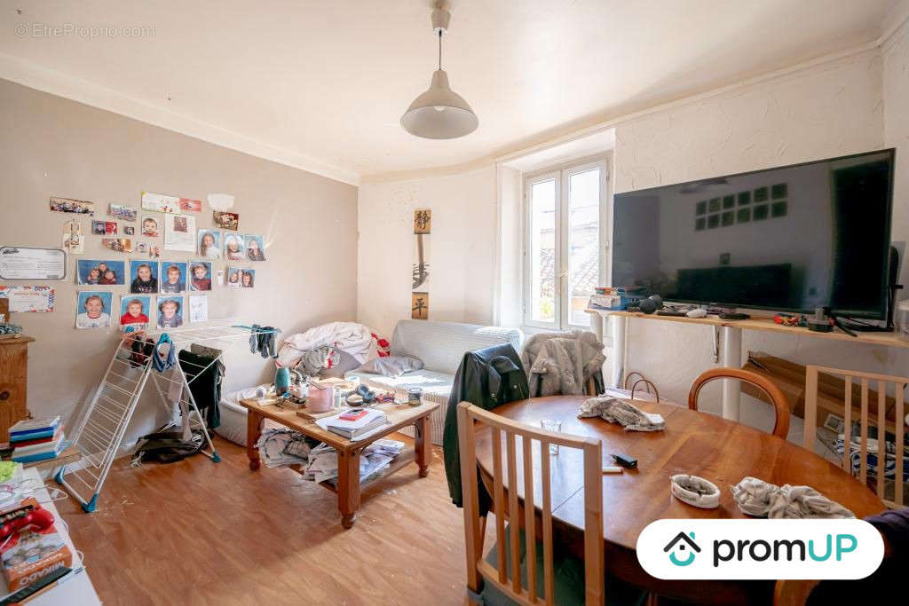 Appartement à HYERES