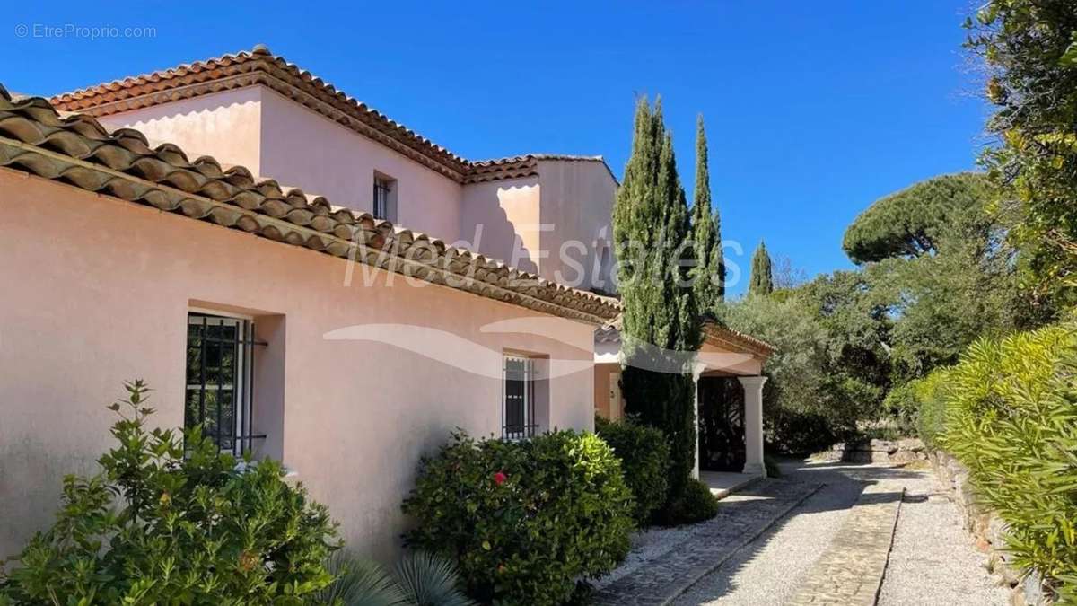 Maison à GRIMAUD